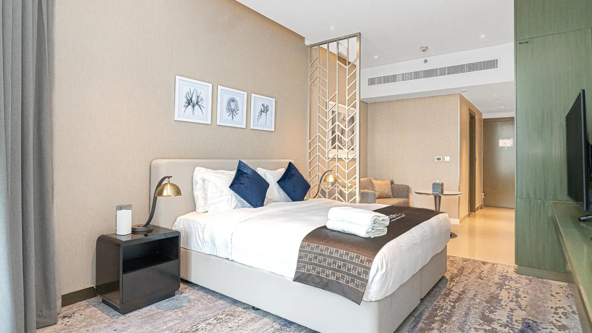 Escape 24 Modern Studio At Damac Maison Prive In Heart Of Business Bay Dubai 0*,  United Arab Emirates