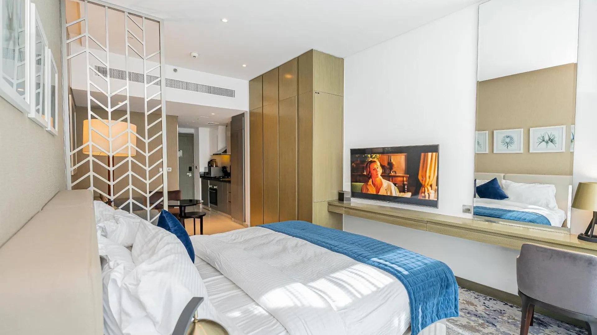 Escape 24 Modern Studio At Damac Maison Prive In Heart Of Business Bay Dubai 0*,